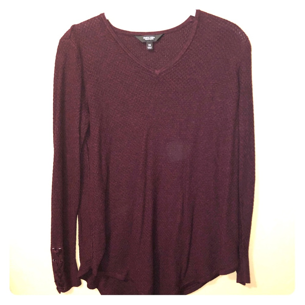 Maroon Sweater🌹
